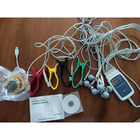 Ασύρματος Ηλεκτροκαρδιογράφος CONTEC8000GW 12-Αγωγών με Σύστημα Ανάλυσης Υπολογιστή